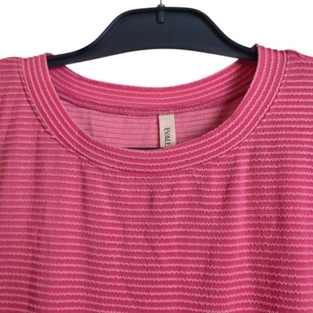 Evaless Ribbed Knit Top Womens 2XL Pink Short Sleeve Textured Crew Neck Tee NEW - Picture 8 of 14